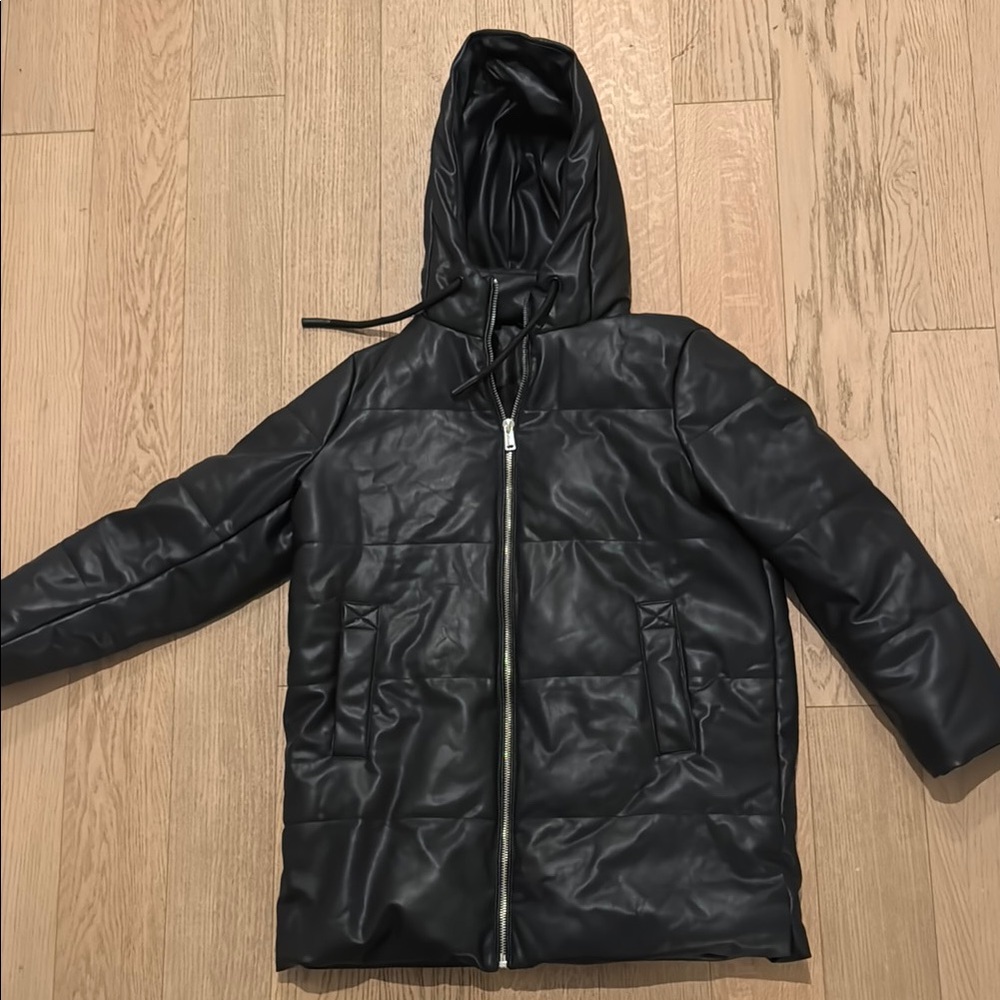 Zara Black Puffer Jacket with Stand-Up Collar